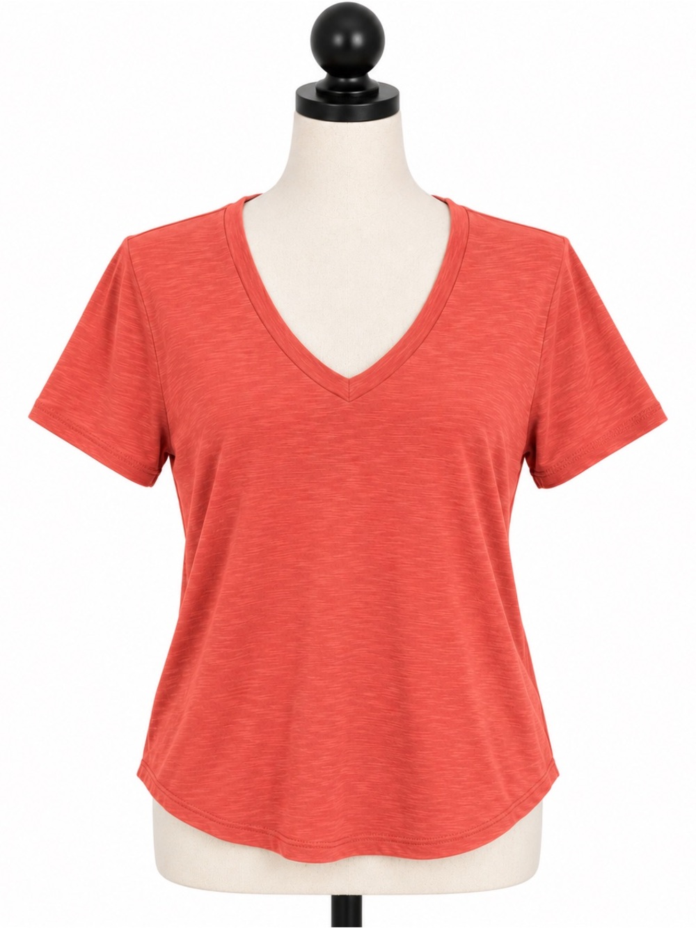 Jessica Simpson Coral V-Neck T-Shirt - Size Medium